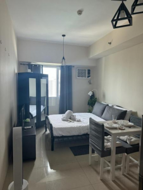 Skyline Retreat Studio Unit